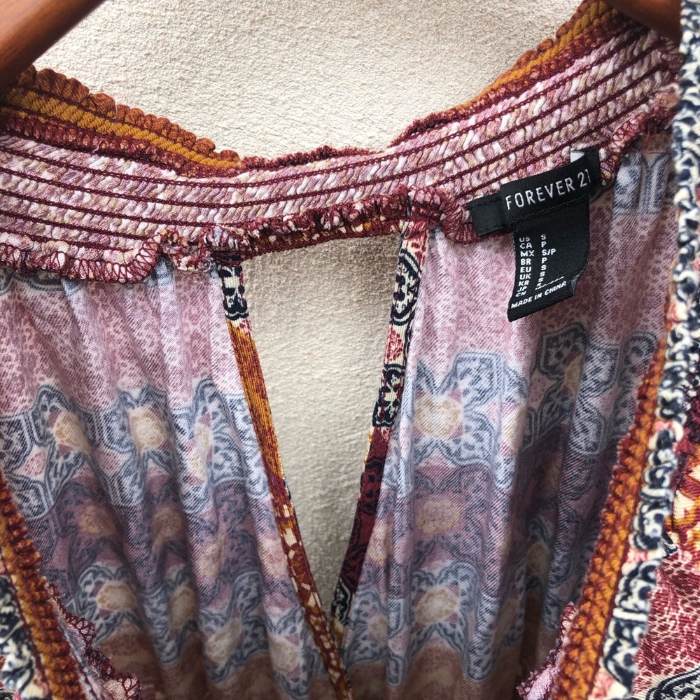 Aztec Print romper - Picture 4 of 4